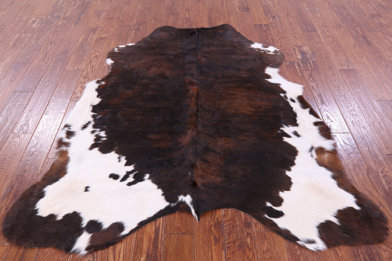 Brown & White Natural Cowhide Rug - Medium 6'0"H x 5'7"W