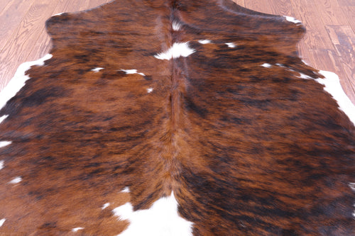 Brindle Natural Cowhide Rug - Medium 5'6