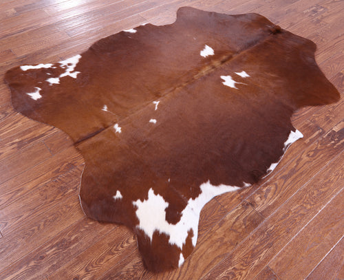 Brown Natural Cowhide Rug - Large 6'6