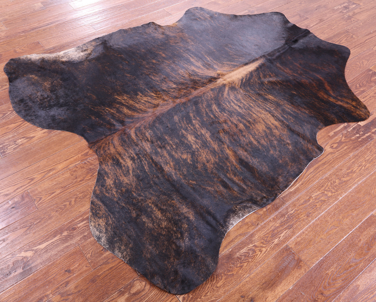 Brindle Natural Cowhide Rug - X-Large 7'0"H x 6'0"W