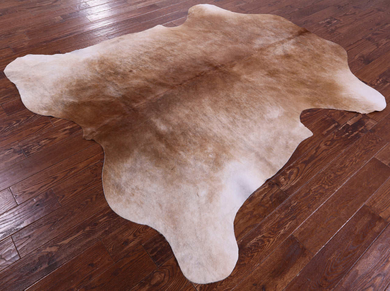 Brown Natural Cowhide Rug - X-Large 7'6"H x 6'9"W