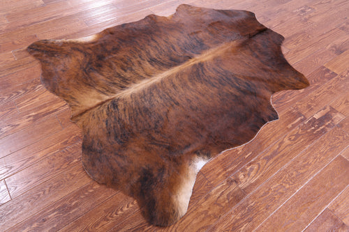 Brindle Natural Cowhide Rug - Large 6'5