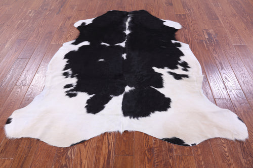 Black & White Natural Cowhide Rug - Medium 6'0