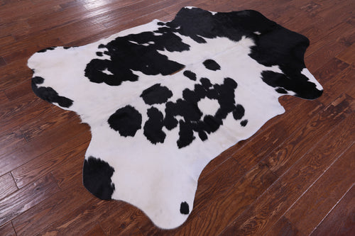 Black & White Natural Cowhide Rug - X-Large 7'0