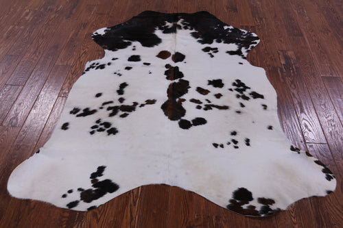 Tricolor Natural Cowhide Rug - Medium 6' 2