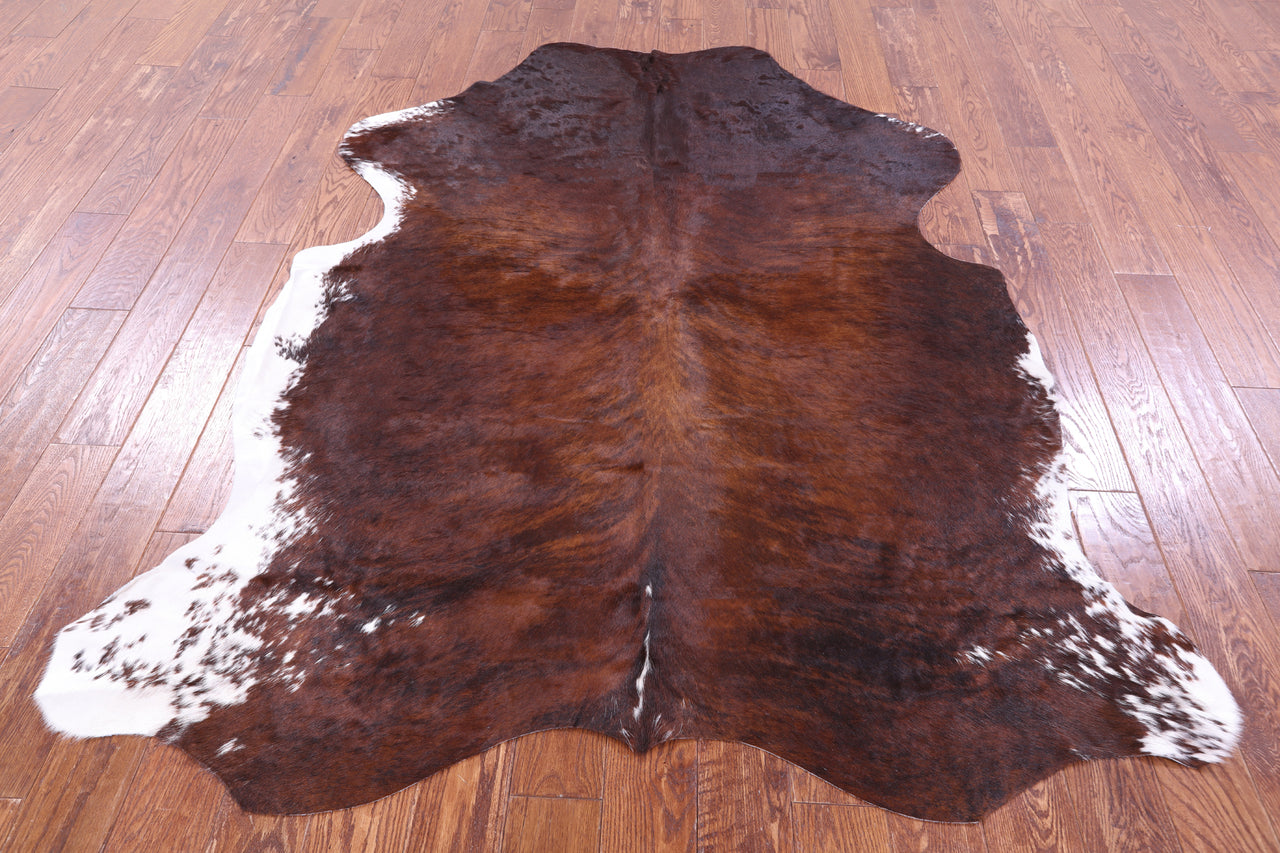 Brindle Natural Cowhide Rug - XLarge 7' 0"H x 5' 9"W