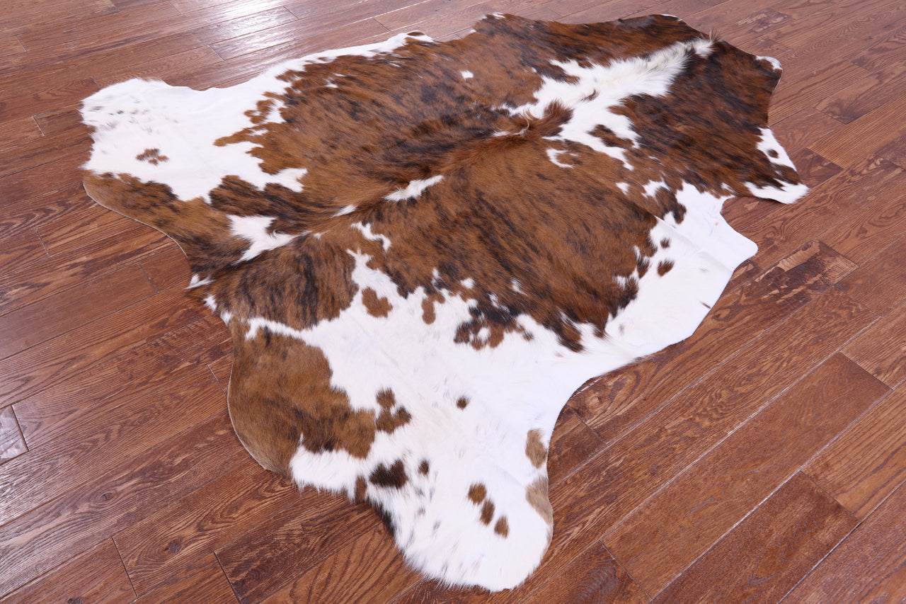 Brown & White Brindle Natural Cowhide Rug - XLarge 7'2"H x 6'4"W