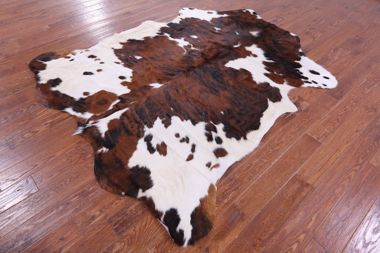 Brown & White Natural Cowhide Rug - XX-Large 8'2"H x 6'11"W