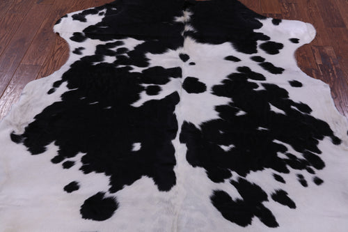 Black & White Natural Cowhide Rug - Large 6'8