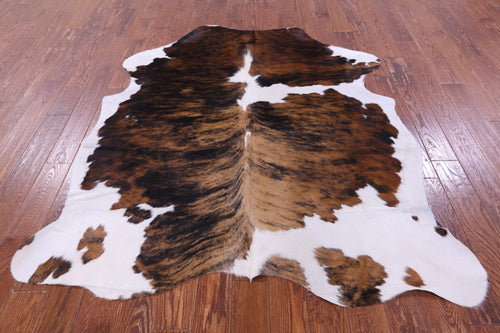 Brindle Natural Cowhide Rug - Large 6'6