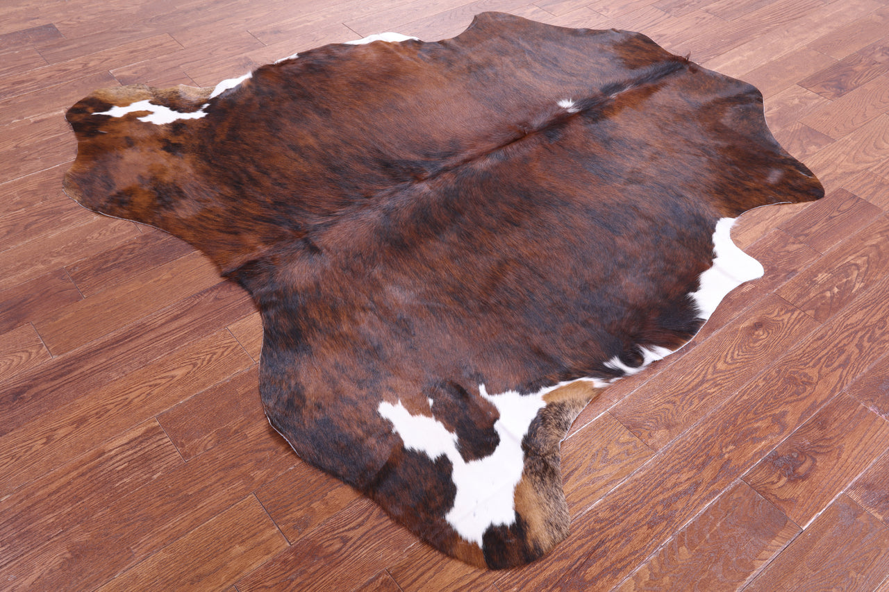 Brindle Natural Cowhide Rug - Medium 6'0"H x 6'0"W