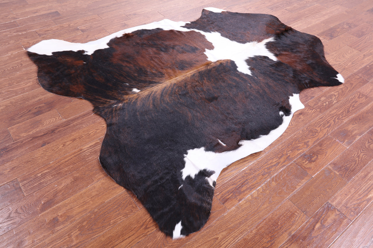 Tricolor Natural Cowhide Rug - XLarge 7'2"H x 6'5"W