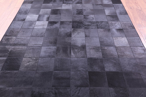 Black Patchwork Natural Cowhide Rug - 6' 7