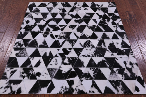 Black & White Patchwork Natural Cowhide Rug - 4' 11