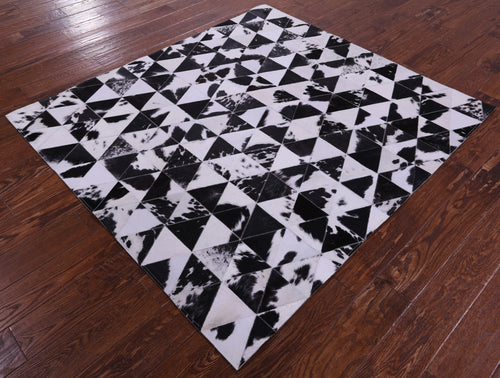Black & White Patchwork Natural Cowhide Rug - 4' 11