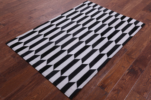 Black & White Patchwork Natural Cowhide Rug - 3' 4