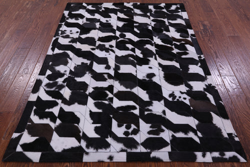 Black & White Patchwork Natural Cowhide Rug - 5' 0