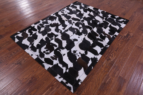 Black & White Patchwork Natural Cowhide Rug - 5' 0