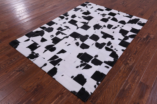 Black & White Patchwork Natural Cowhide Rug - 4' 10