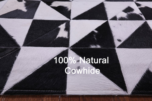 Black & White Patchwork Natural Cowhide Rug - 4' 11
