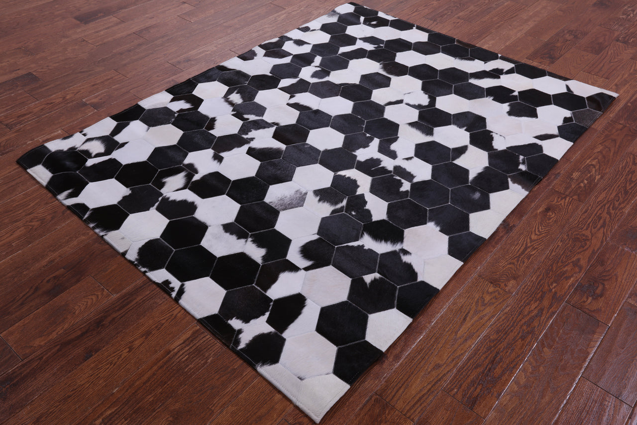Black & White Patchwork Natural Cowhide Rug - 5' 0" x 6' 7"