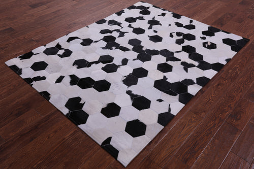 Black & White Patchwork Natural Cowhide Rug - 5' 0
