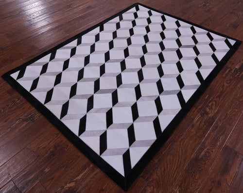 Black & White Patchwork Natural Grey Cowhide Rug - 5' 0