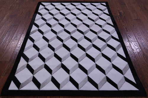 Black & White Patchwork Natural Grey Cowhide Rug - 5' 0