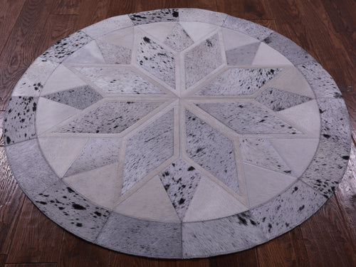 Black Salt & Pepper Round Star Patchwork Natural Cowhide Rug - 4' 0