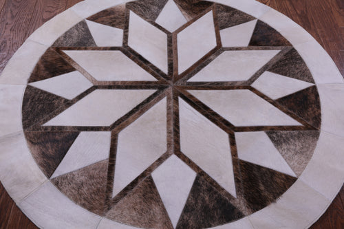 Brown & White Round Star Patchwork Natural Cowhide Rug - 4' 0