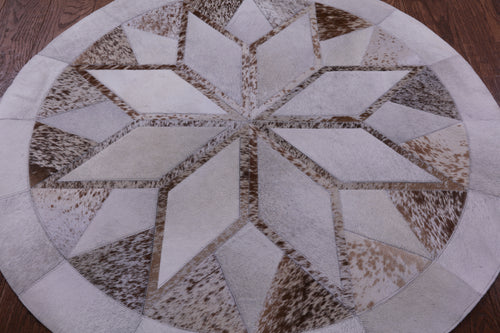 Brown Salt & Pepper Round Star Patchwork Natural Cowhide Rug - 4' 0
