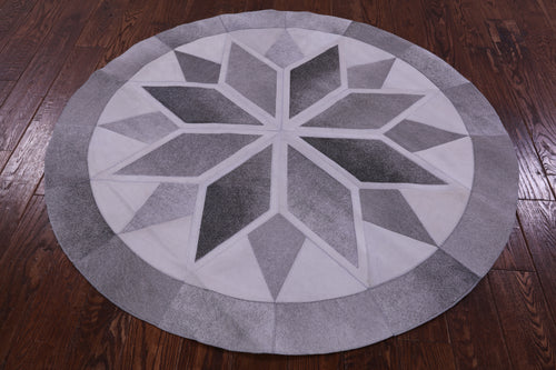 Grey & White Round Patchwork Natural Cowhide Rug - 5' 0