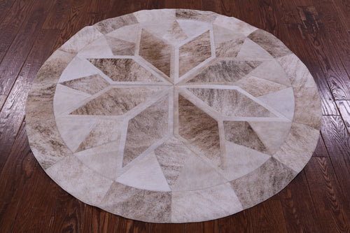 Brown Round Patchwork Natural Cowhide Rug - 5' 0