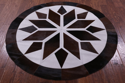 Brown & White Round Patchwork Natural Cowhide Rug - 5' 0