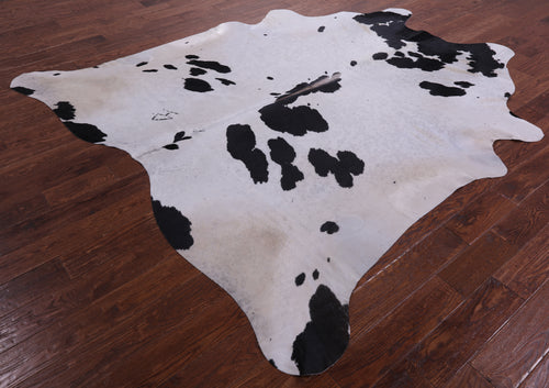 Black & White Natural Cowhide Rug - XX-Large 8' 5