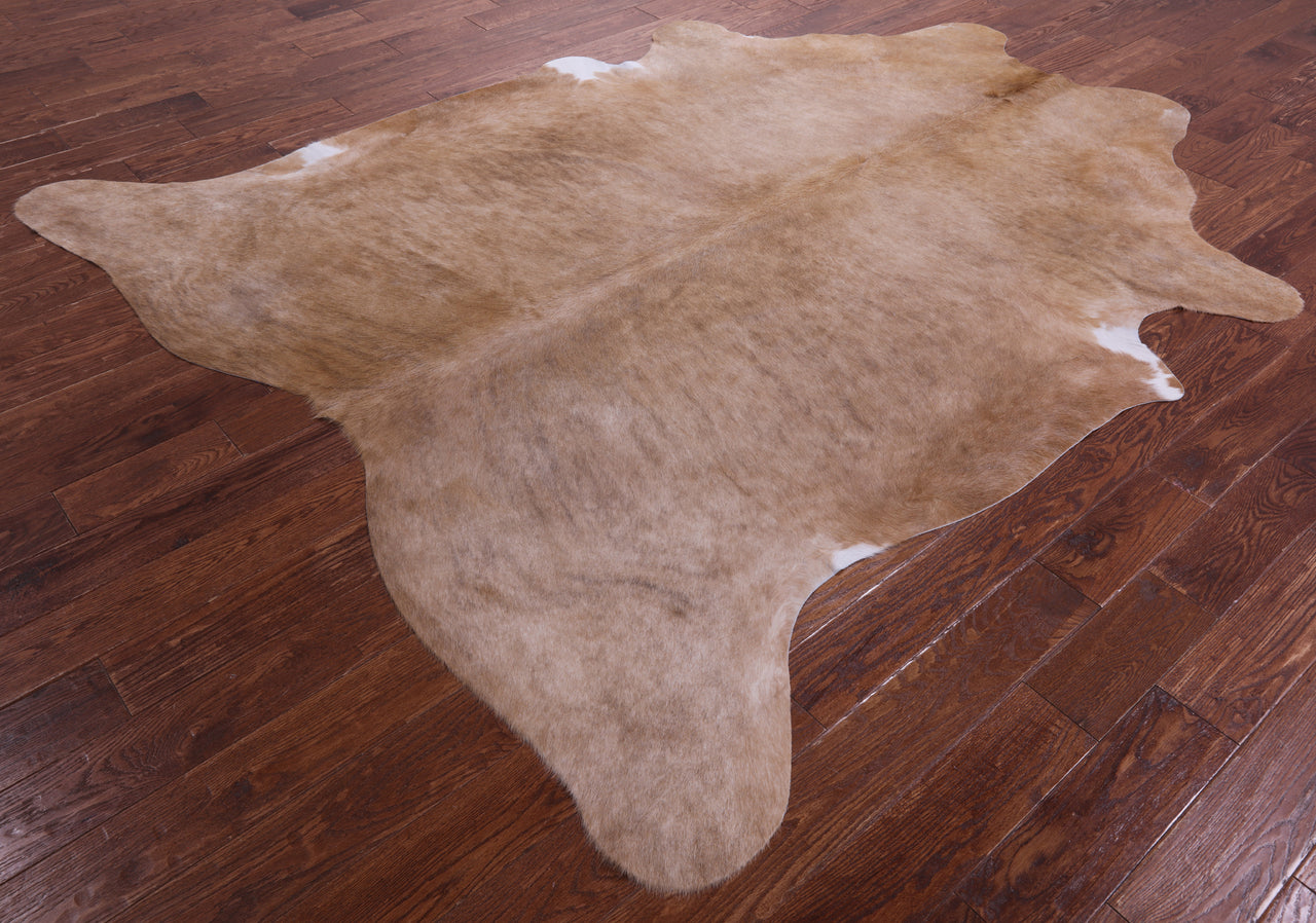 Light Brown Natural Cowhide Rug - XX-Large 8' 7"H x 7' 3"W