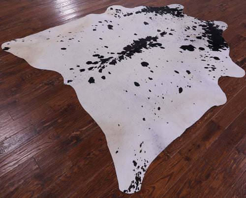 Black & White Natural Cowhide Rug - XX-Large 7' 10