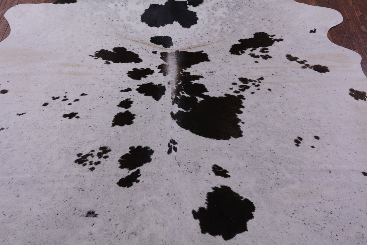 Brown Salt & Pepper Natural Cowhide Rug - Medium 6' 1"H x 5' 11"W