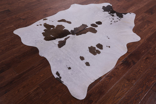 Brown & White Natural Cowhide Rug - Medium 5' 9