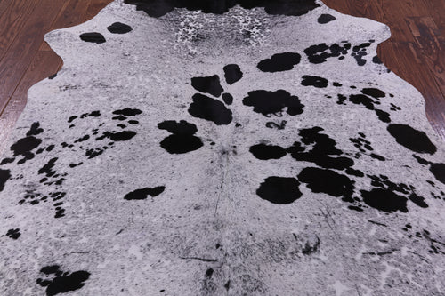 Black Salt & Pepper Natural Cowhide Rug - X-Large 7' 0