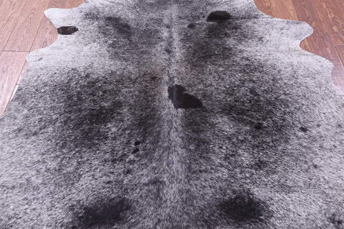 Black Salt & Pepper Natural Cowhide Rug - Medium 6' 2