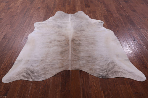Light Brindle Natural Cowhide Rug - Medium 6' 0