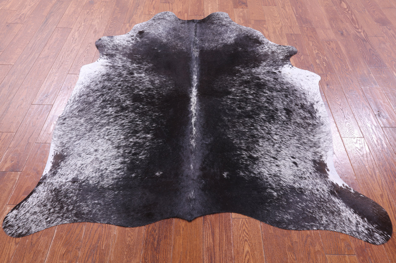 Black Salt & Pepper Natural Cowhide Rug - Medium 6' 2"H x 5' 8"W