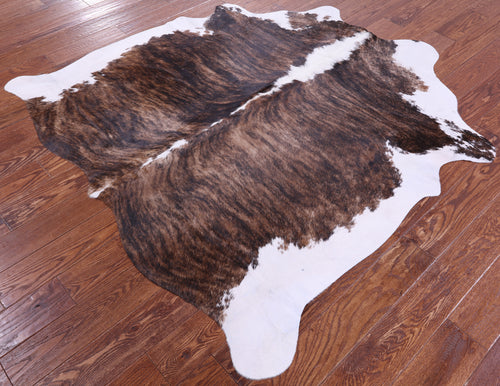 Brindle Natural Cowhide Rug - Medium 5' 8