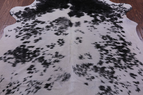Black Salt & Pepper Natural Cowhide Rug - Large 6' 4