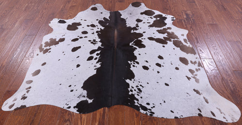 Brown & White Natural Cowhide Rug - Small 5' 5