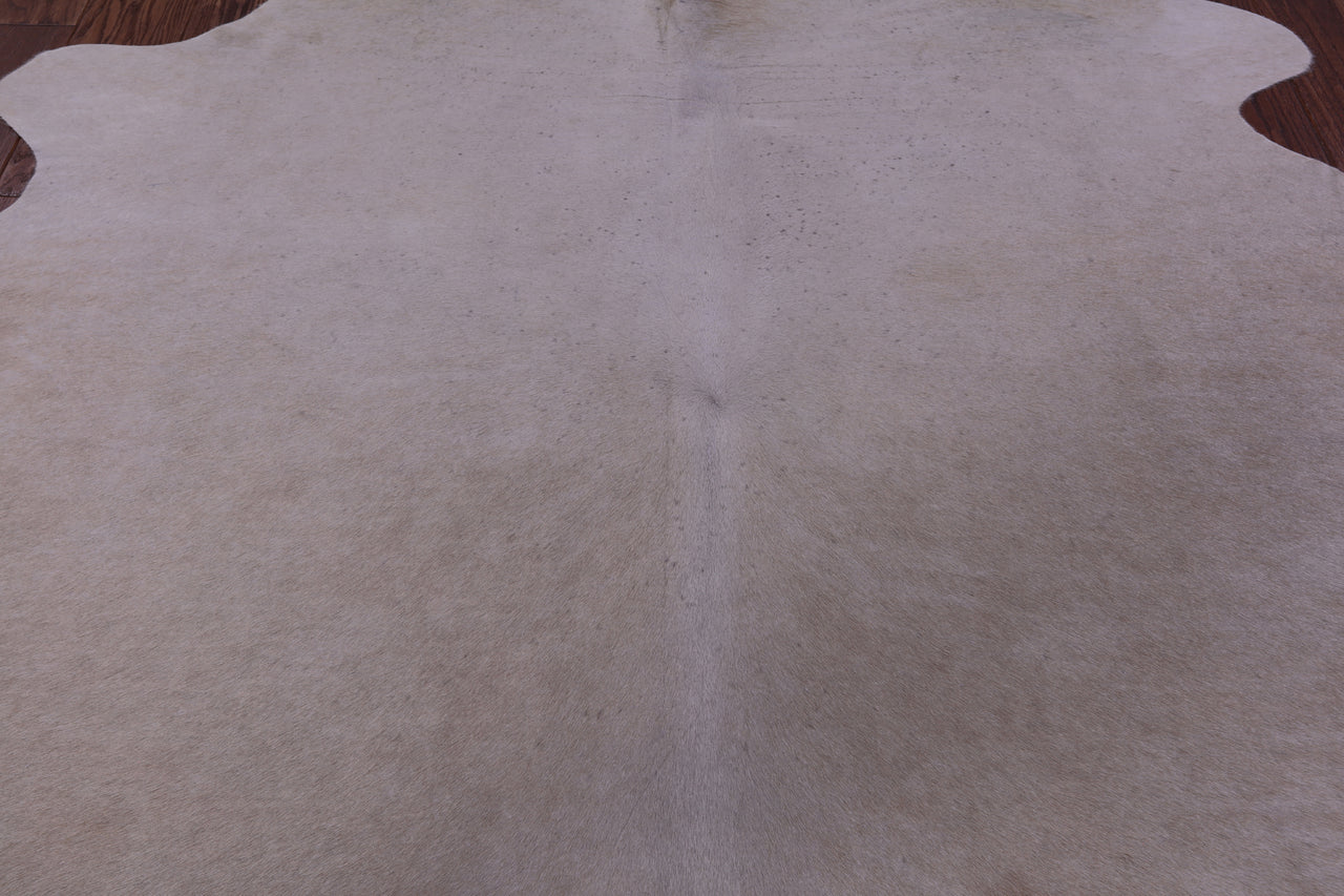 Beige Natural Cowhide Rug - Small 4' 10"H x 5' 3"W