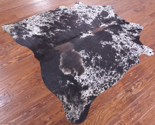 Black Salt & Pepper Natural Cowhide Rug - Small 5' 0