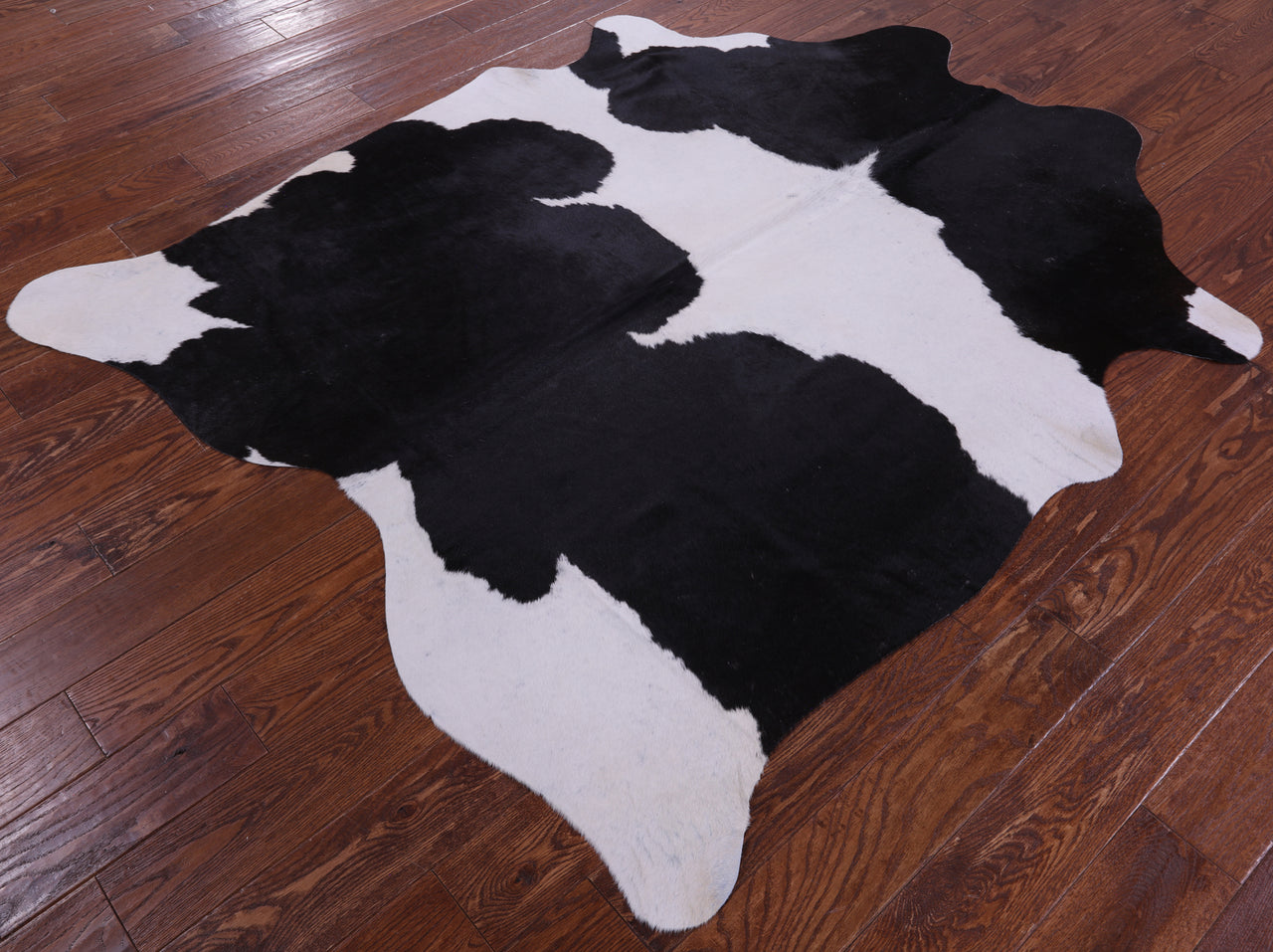Black & White Natural Cowhide Rug - Large 6' 6"H x 5' 5"W