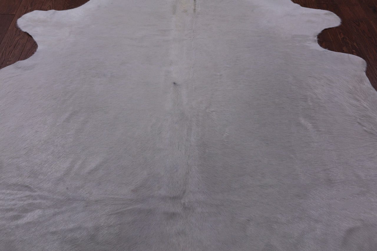 White Natural Cowhide Rug - XX-Large 7' 8"H x 7' 1"W